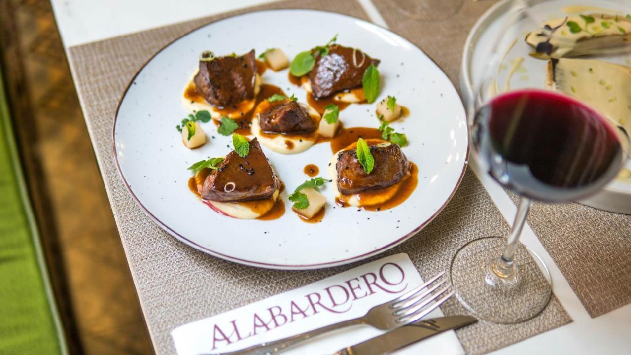 סביליה Hotel Alabardero מראה חיצוני תמונה