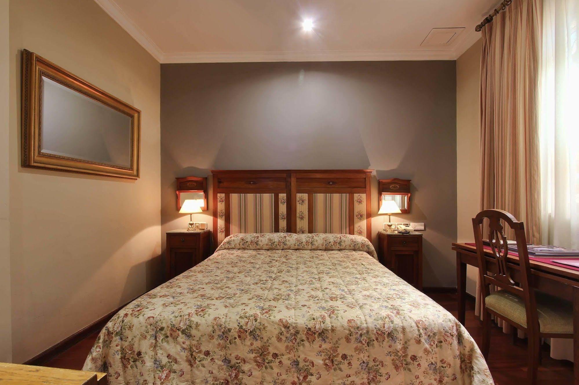סביליה Hotel Alabardero מראה חיצוני תמונה