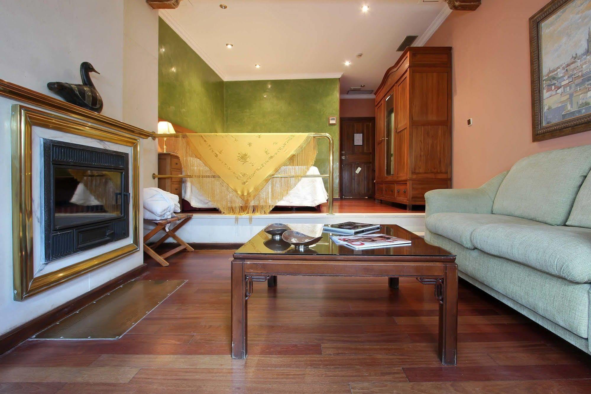 סביליה Hotel Alabardero מראה חיצוני תמונה